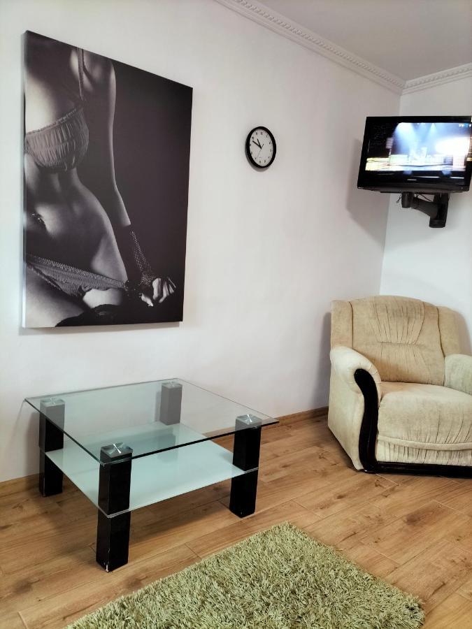 Ferienwohnung Regy Oradea Exterior foto