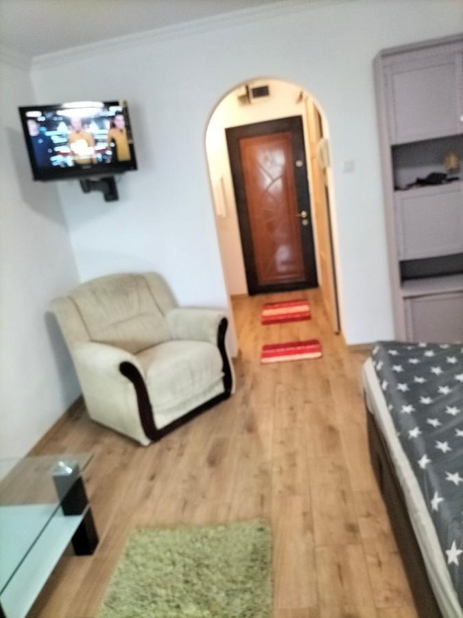 Ferienwohnung Regy Oradea Exterior foto