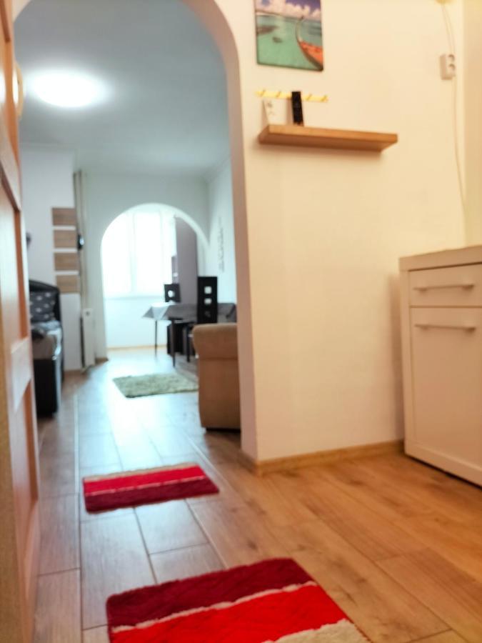 Ferienwohnung Regy Oradea Exterior foto